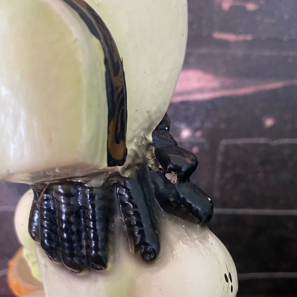 Gorgeous vintage German Plaster Figurine Late 1800’s - Picture 5 of 10